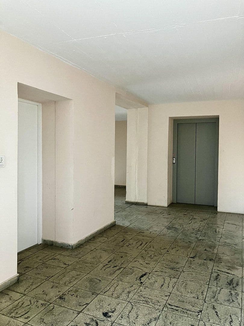 Pronájem bytu 1+1 40 m², Regimentstr 4, Ingolstadt, Bavorsko Pronájem bytu 1+1 40 m², Regimentstr 4, Ingolstadt, Bavorsko
