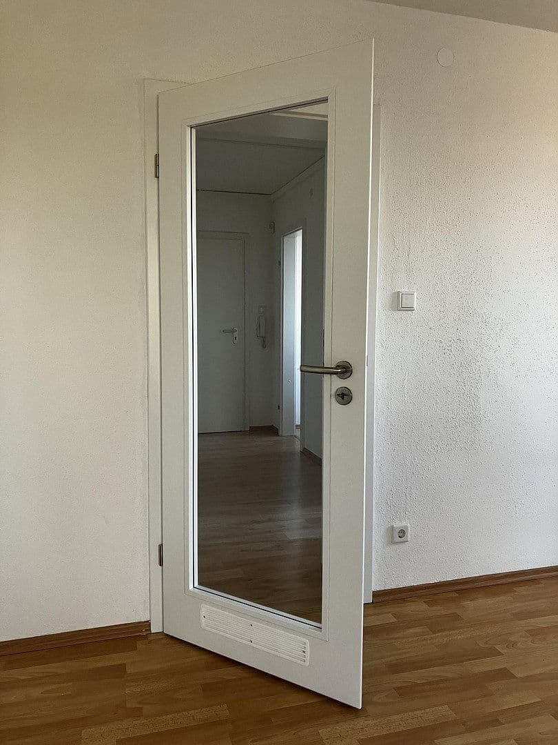 Pronájem bytu 1+1 40 m², Regimentstr 4, Ingolstadt, Bavorsko Pronájem bytu 1+1 40 m², Regimentstr 4, Ingolstadt, Bavorsko