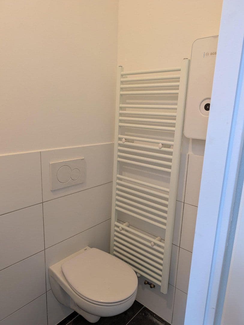 Pronájem bytu 1+1 28 m², Krefeld, Severní Porýní-Vestfálsko Pronájem bytu 1+1 28 m², Krefeld, Severní Porýní-Vestfálsko