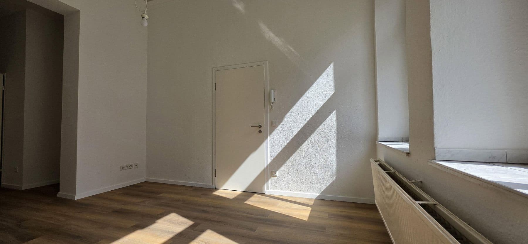 Pronájem bytu 1+1 28 m², Krefeld, Severní Porýní-Vestfálsko Pronájem bytu 1+1 28 m², Krefeld, Severní Porýní-Vestfálsko
