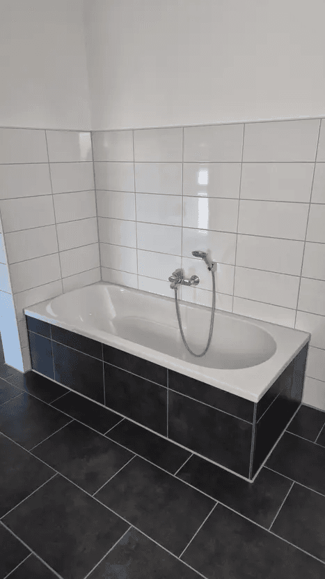 Prodej domu 155 m², pozemek 441 m², Hügelsheim, Bádensko-Württembersko Prodej domu 155 m², pozemek 441 m², Hügelsheim, Bádensko-Württembersko