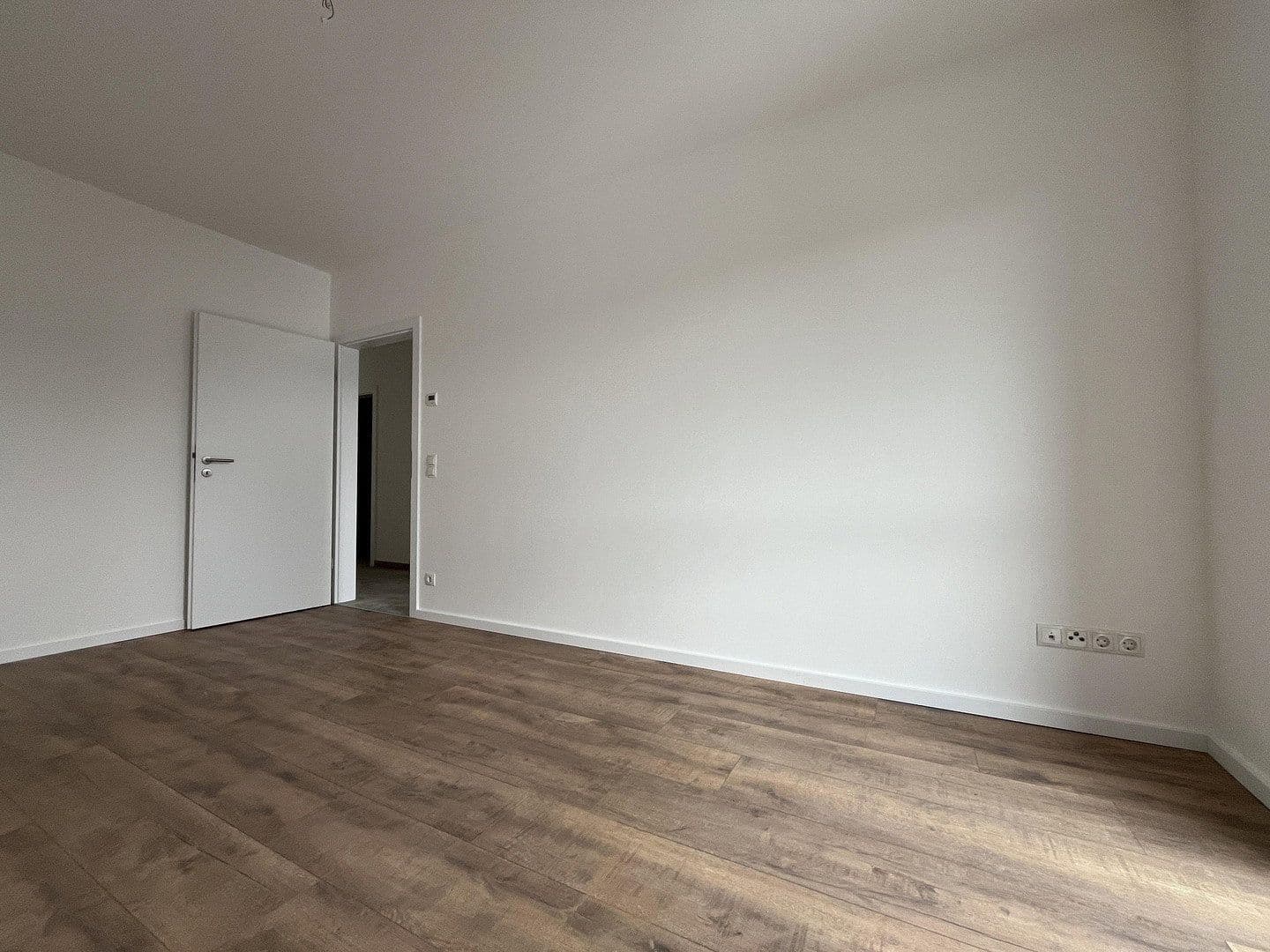 Pronájem bytu 4+1 126 m², Georges-Girard-Ring 7, Mechernich, Severní Porýní-Vestfálsko Pronájem bytu 4+1 126 m², Georges-Girard-Ring 7, Mechernich, Severní Porýní-Vestfálsko