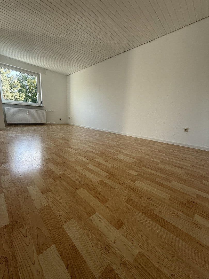 Pronájem bytu 3+1 71 m², Bovenden, Dolní Sasko Pronájem bytu 3+1 71 m², Bovenden, Dolní Sasko