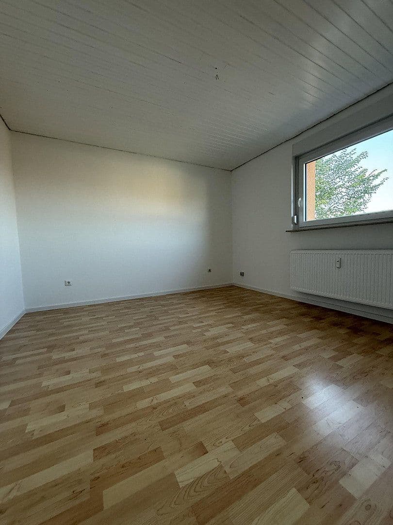 Pronájem bytu 3+1 71 m², Bovenden, Dolní Sasko Pronájem bytu 3+1 71 m², Bovenden, Dolní Sasko