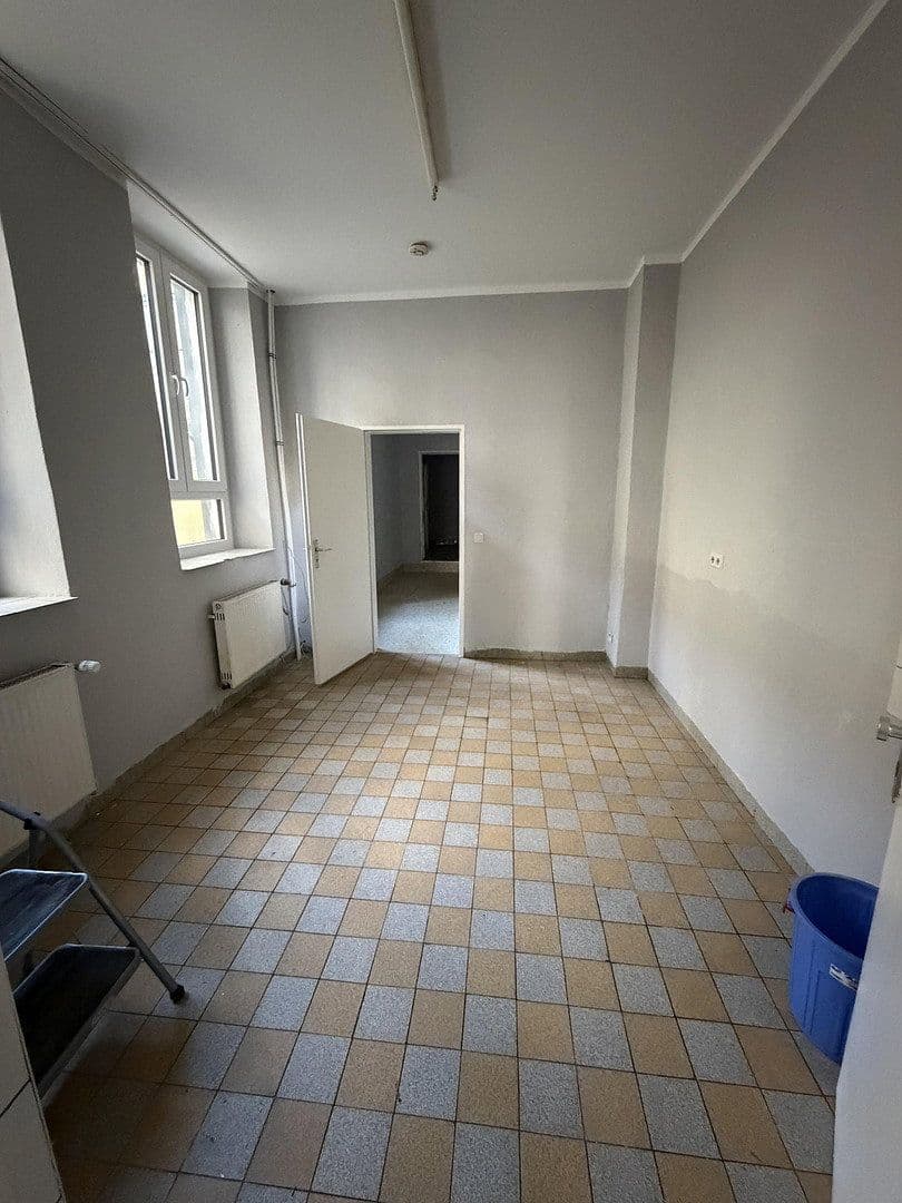 Pronájem kanceláře 80 m², Blücherstraße 11, Krefeld, Severní Porýní-Vestfálsko Pronájem kanceláře 80 m², Blücherstraße 11, Krefeld, Severní Porýní-Vestfálsko