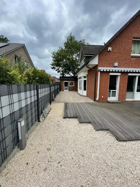 Prodej bytu 3+1 130 m², Ziegeleistrasse 9, Winsen (Luhe), Dolní Sasko Prodej bytu 3+1 130 m², Ziegeleistrasse 9, Winsen (Luhe), Dolní Sasko