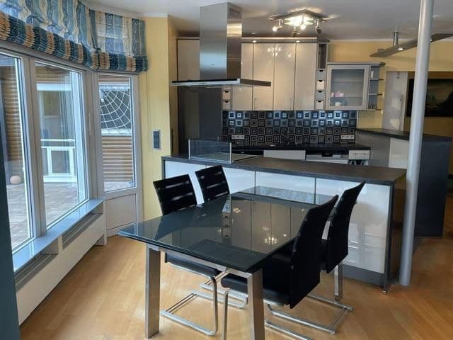 Prodej bytu 3+1 130 m², Ziegeleistrasse 9, Winsen (Luhe), Dolní Sasko Prodej bytu 3+1 130 m², Ziegeleistrasse 9, Winsen (Luhe), Dolní Sasko