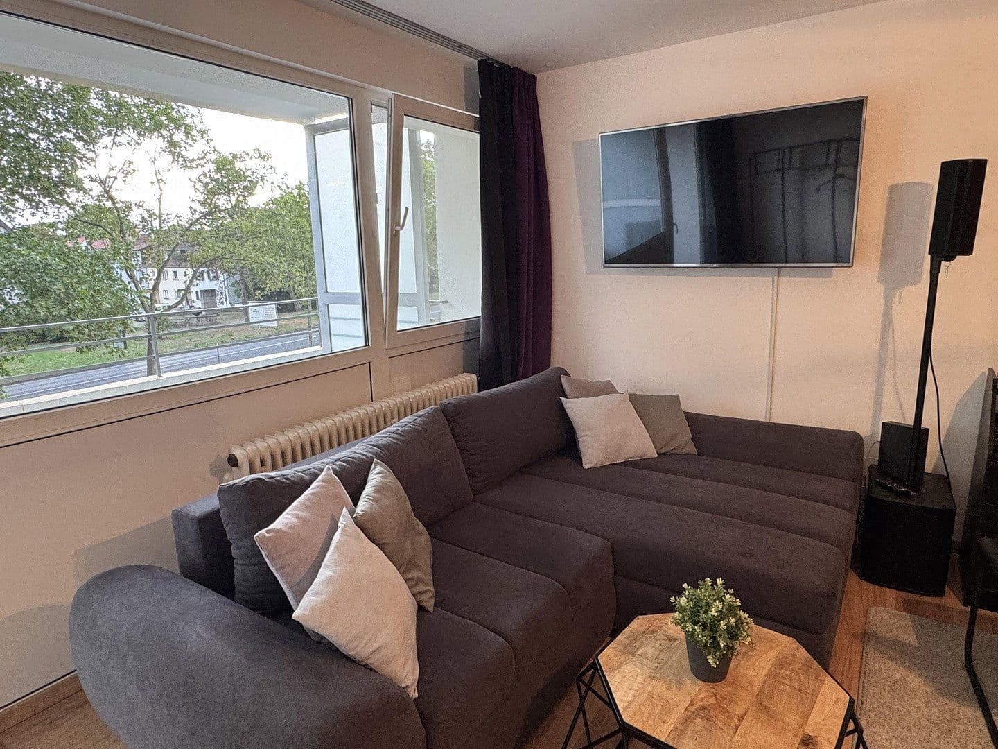 Prodej bytu 1+1 47 m², Ostring 11-15, Frankenthal, Porýní-Falc Prodej bytu 1+1 47 m², Ostring 11-15, Frankenthal, Porýní-Falc