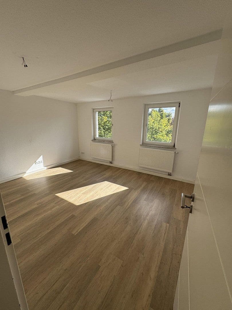 Pronájem bytu 4+1 69 m², Obere Seitenstr. 16, Nürnberg, Bavorsko Pronájem bytu 4+1 69 m², Obere Seitenstr. 16, Nürnberg, Bavorsko