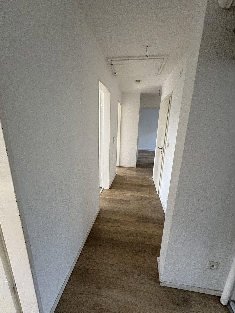 Pronájem bytu 4+1 69 m², Obere Seitenstr. 16, Nürnberg, Bavorsko Pronájem bytu 4+1 69 m², Obere Seitenstr. 16, Nürnberg, Bavorsko