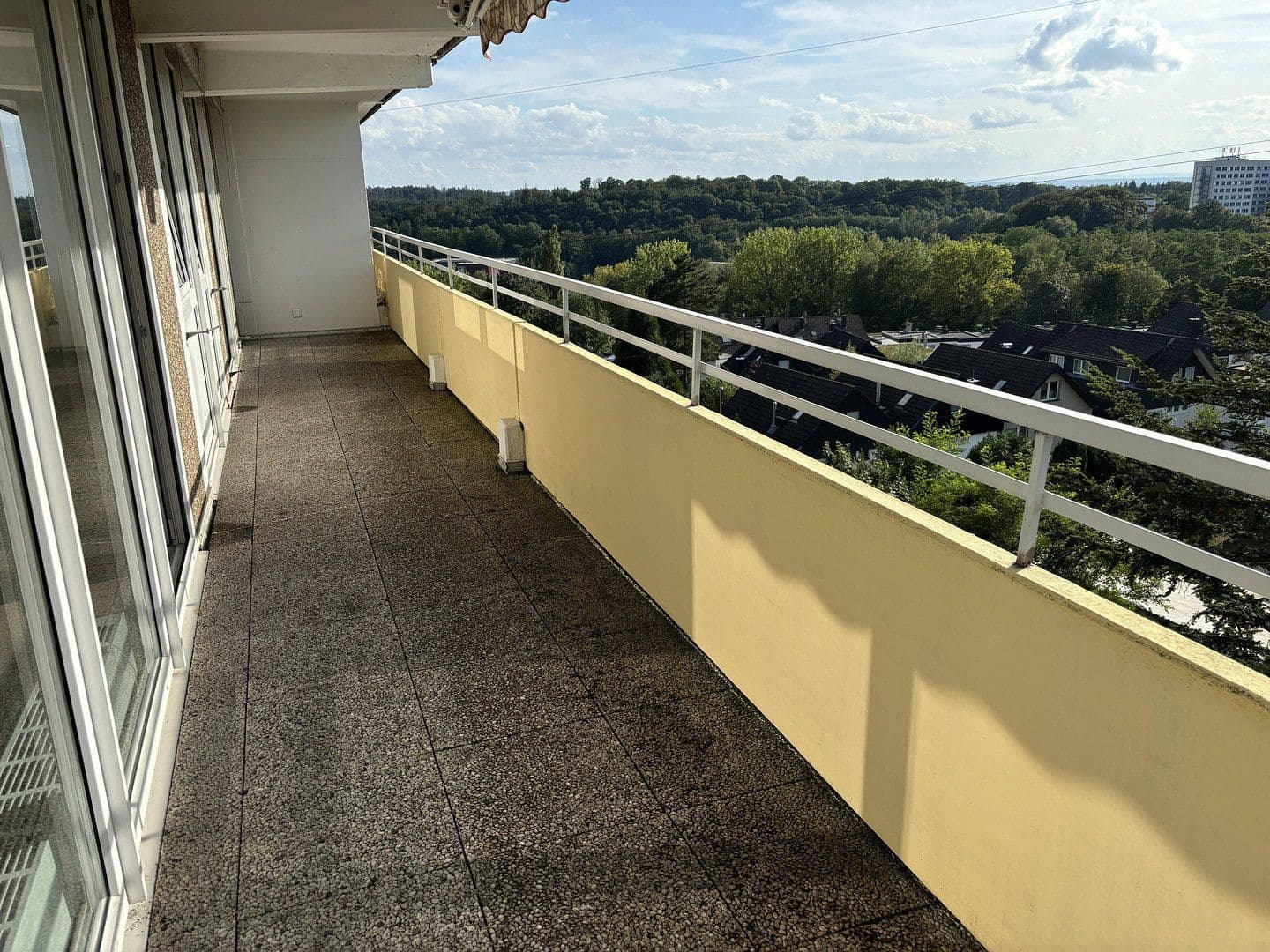 Pronájem bytu 2+1 69 m², Otto-Hahn-Straße 1, Bergisch Gladbach, Severní Porýní-Vestfálsko Pronájem bytu 2+1 69 m², Otto-Hahn-Straße 1, Bergisch Gladbach, Severní Porýní-Vestfálsko