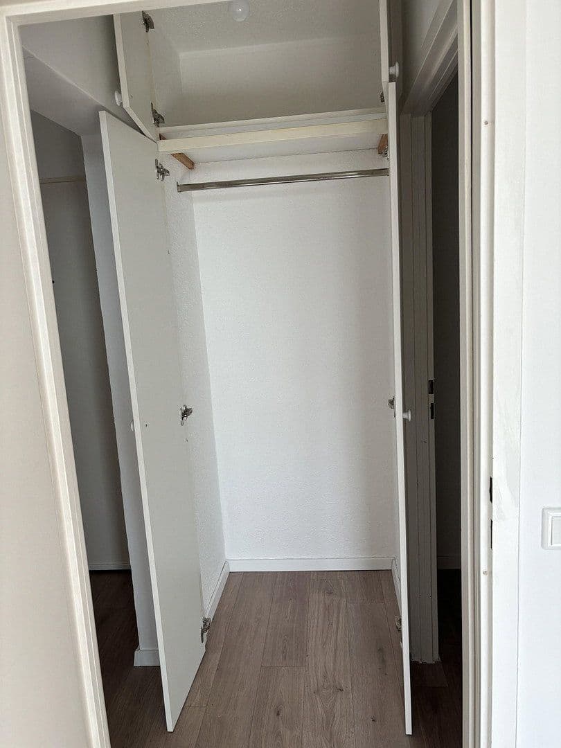 Pronájem bytu 2+1 69 m², Otto-Hahn-Straße 1, Bergisch Gladbach, Severní Porýní-Vestfálsko Pronájem bytu 2+1 69 m², Otto-Hahn-Straße 1, Bergisch Gladbach, Severní Porýní-Vestfálsko