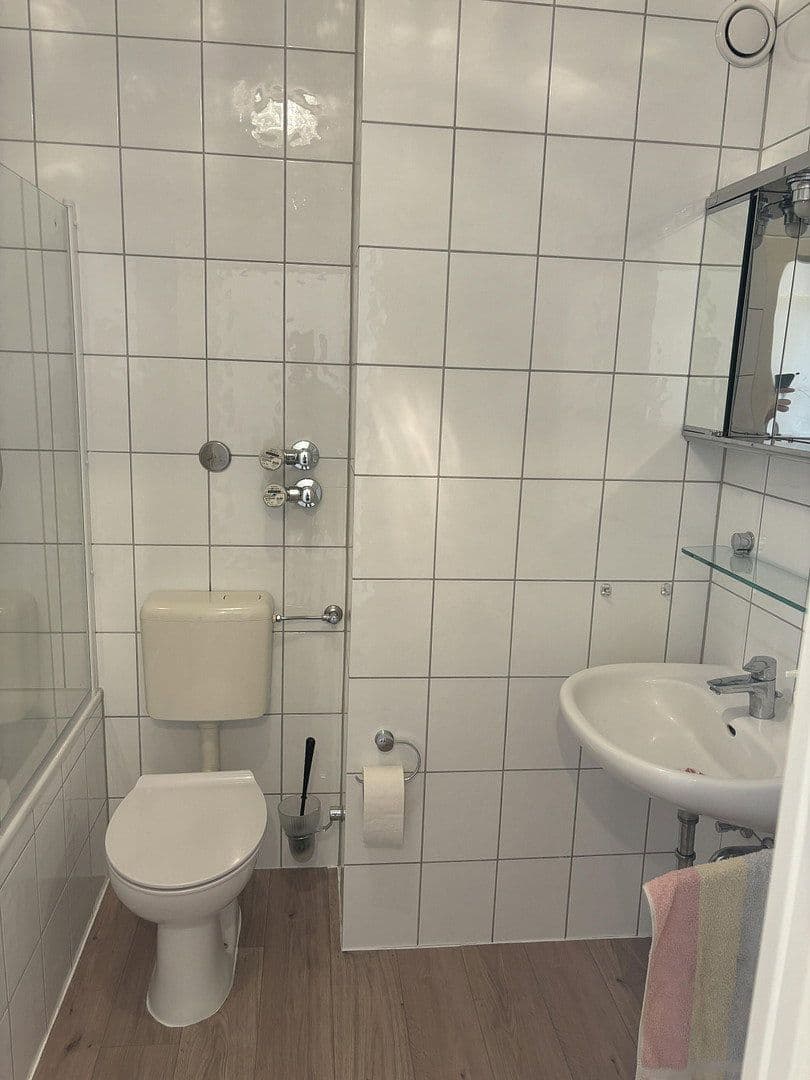 Pronájem bytu 2+1 69 m², Otto-Hahn-Straße 1, Bergisch Gladbach, Severní Porýní-Vestfálsko Pronájem bytu 2+1 69 m², Otto-Hahn-Straße 1, Bergisch Gladbach, Severní Porýní-Vestfálsko