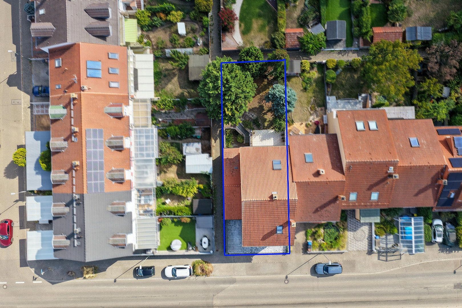 Prodej domu 227 m², pozemek 341 m², Ludwigshafen Maudach, Porýní-Falc Prodej domu 227 m², pozemek 341 m², Ludwigshafen Maudach, Porýní-Falc