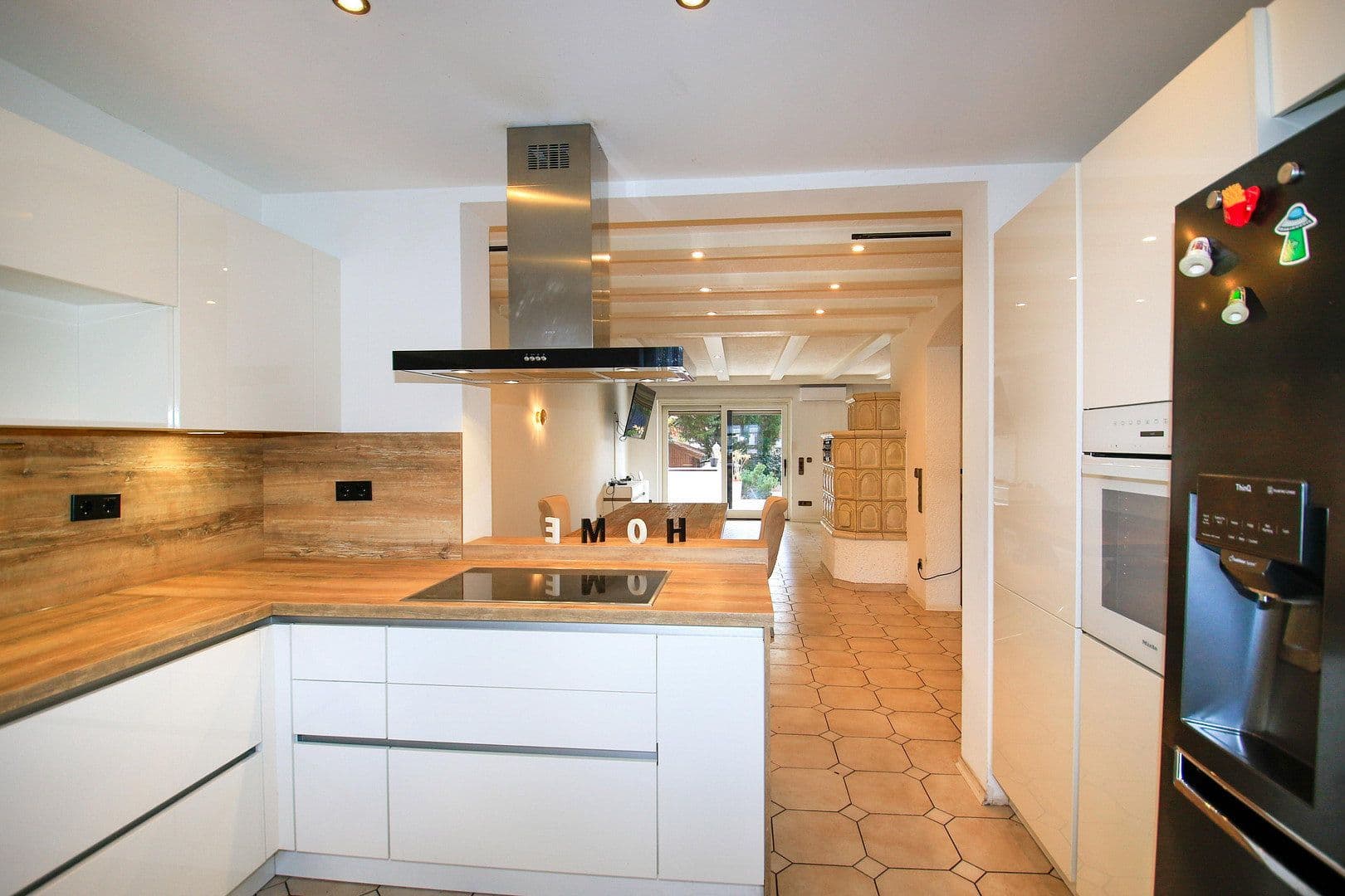 Prodej domu 227 m², pozemek 341 m², Ludwigshafen Maudach, Porýní-Falc Prodej domu 227 m², pozemek 341 m², Ludwigshafen Maudach, Porýní-Falc