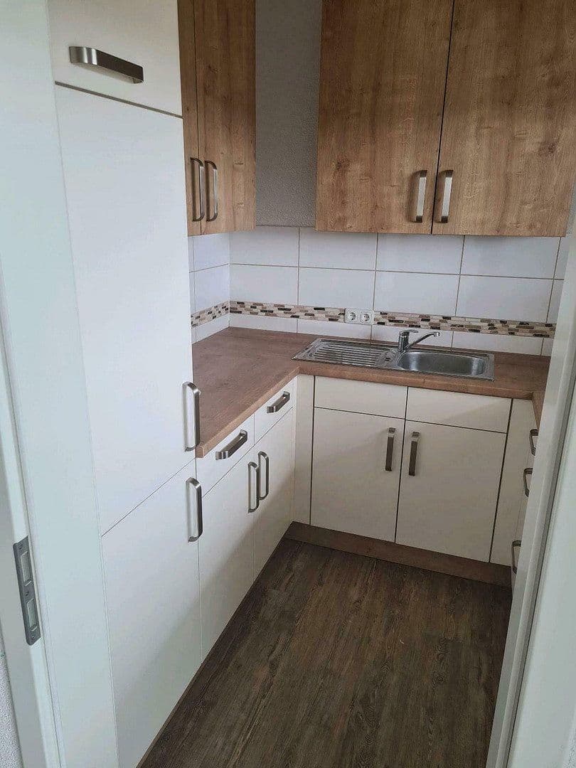 Prodej bytu 1+kk 48 m², Frankenstraße 1, Rottendorf, Bavorsko Prodej bytu 1+kk 48 m², Frankenstraße 1, Rottendorf, Bavorsko