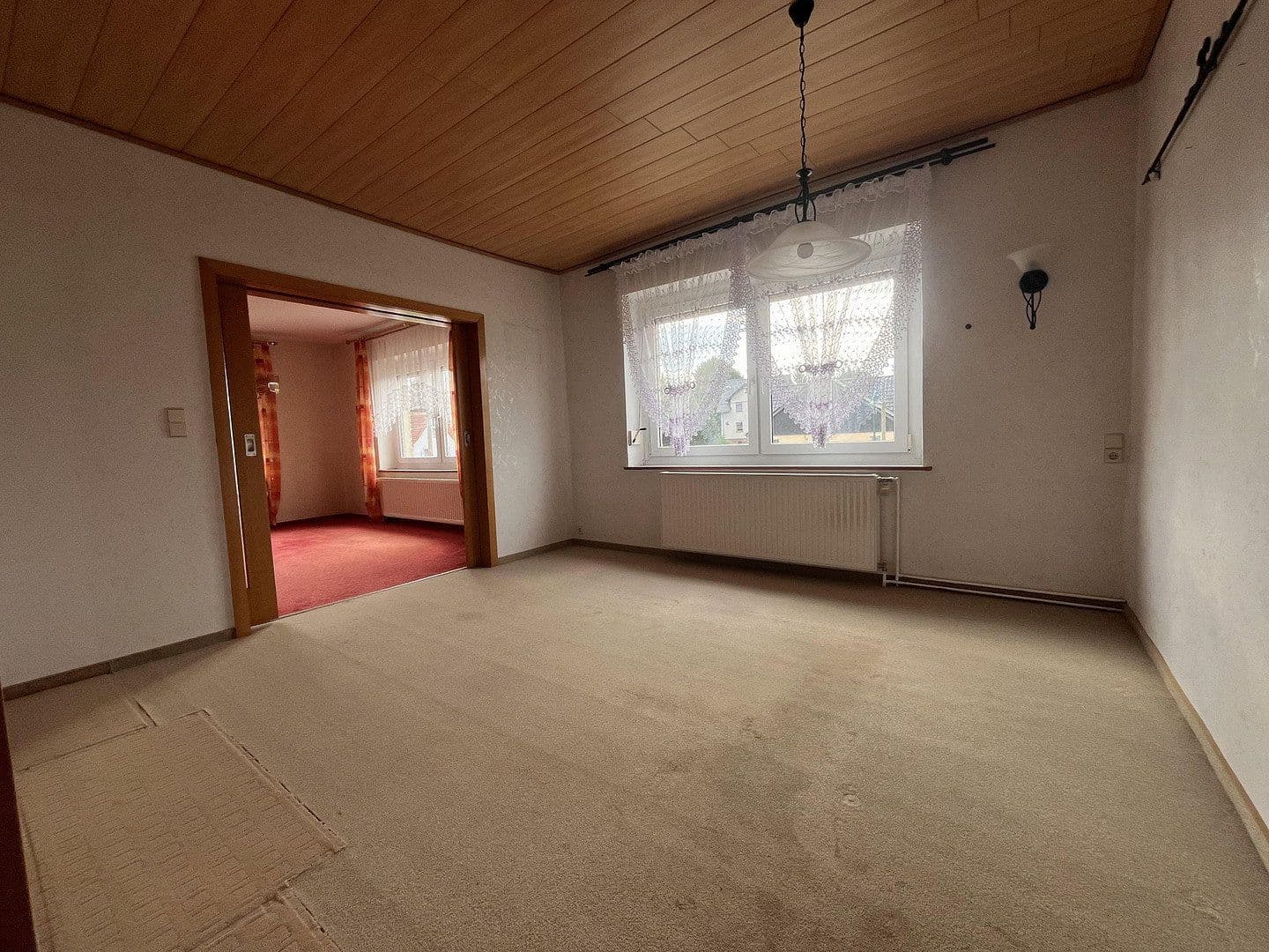 Prodej domu 145 m², pozemek 744 m², Penig, Sasko Prodej domu 145 m², pozemek 744 m², Penig, Sasko