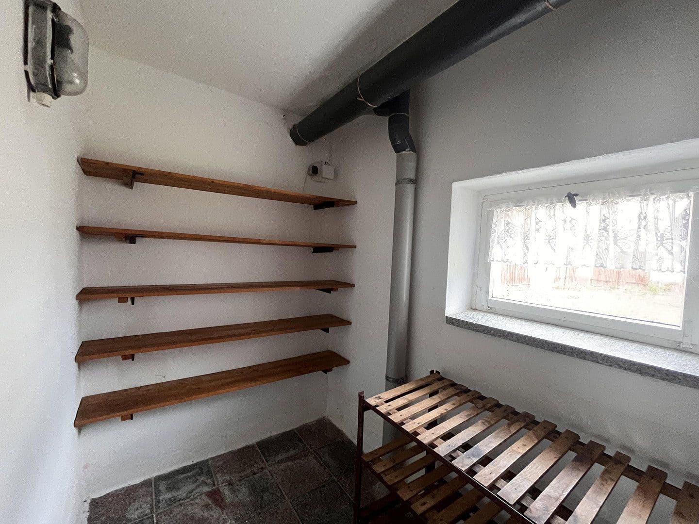 Prodej domu 145 m², pozemek 744 m², Penig, Sasko Prodej domu 145 m², pozemek 744 m², Penig, Sasko