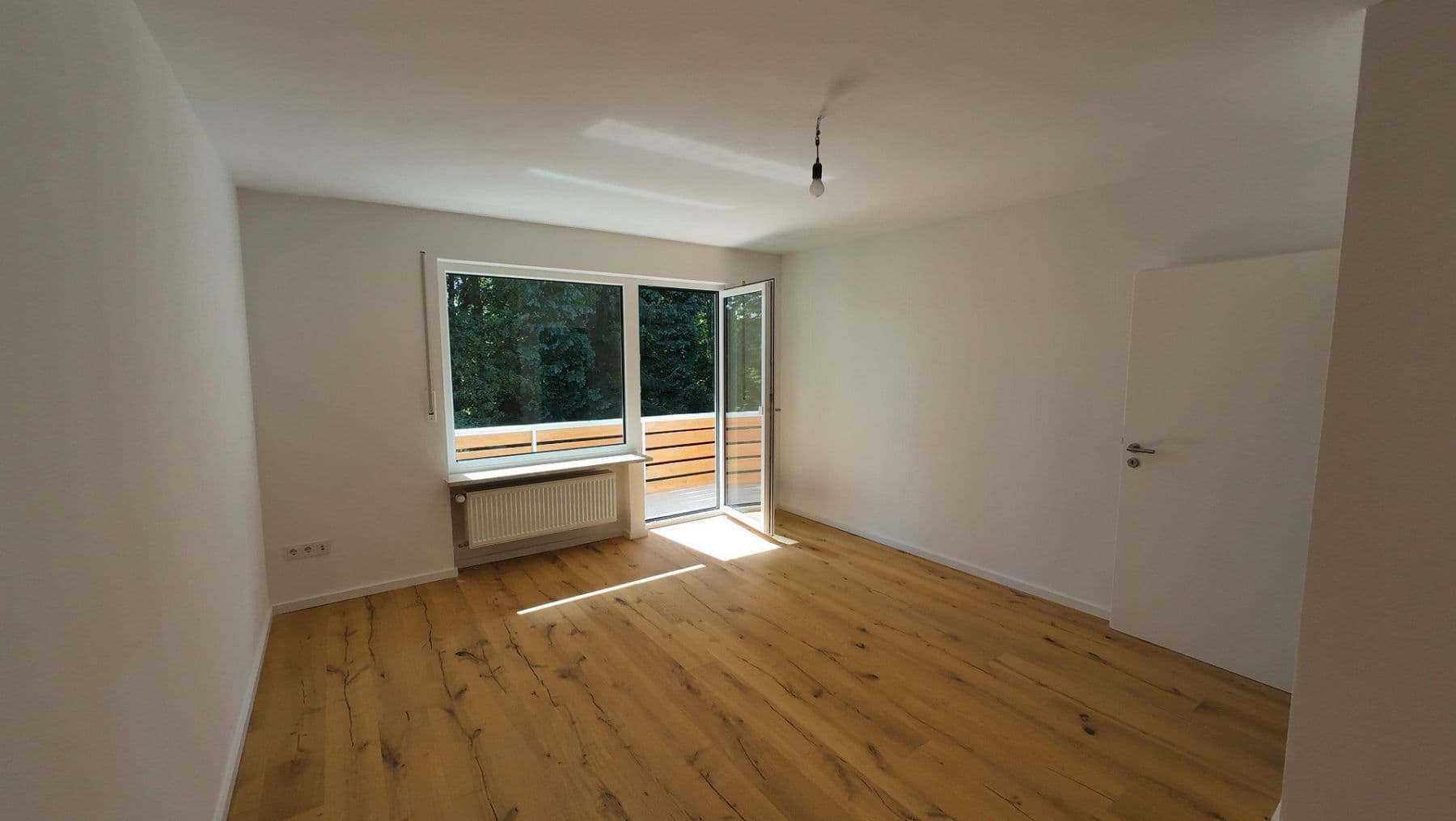 Pronájem domu 162 m², pozemek 690 m², Schwabhausen, Bavorsko Pronájem domu 162 m², pozemek 690 m², Schwabhausen, Bavorsko