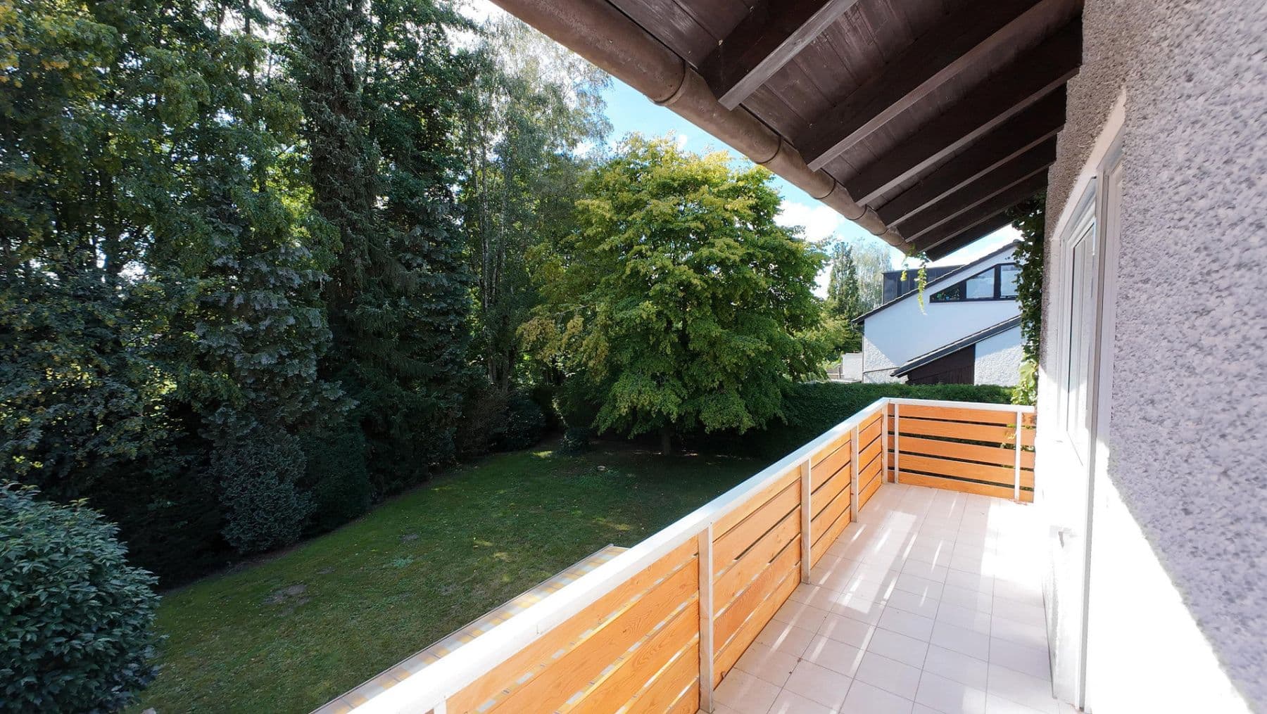 Pronájem domu 162 m², pozemek 690 m², Schwabhausen, Bavorsko Pronájem domu 162 m², pozemek 690 m², Schwabhausen, Bavorsko