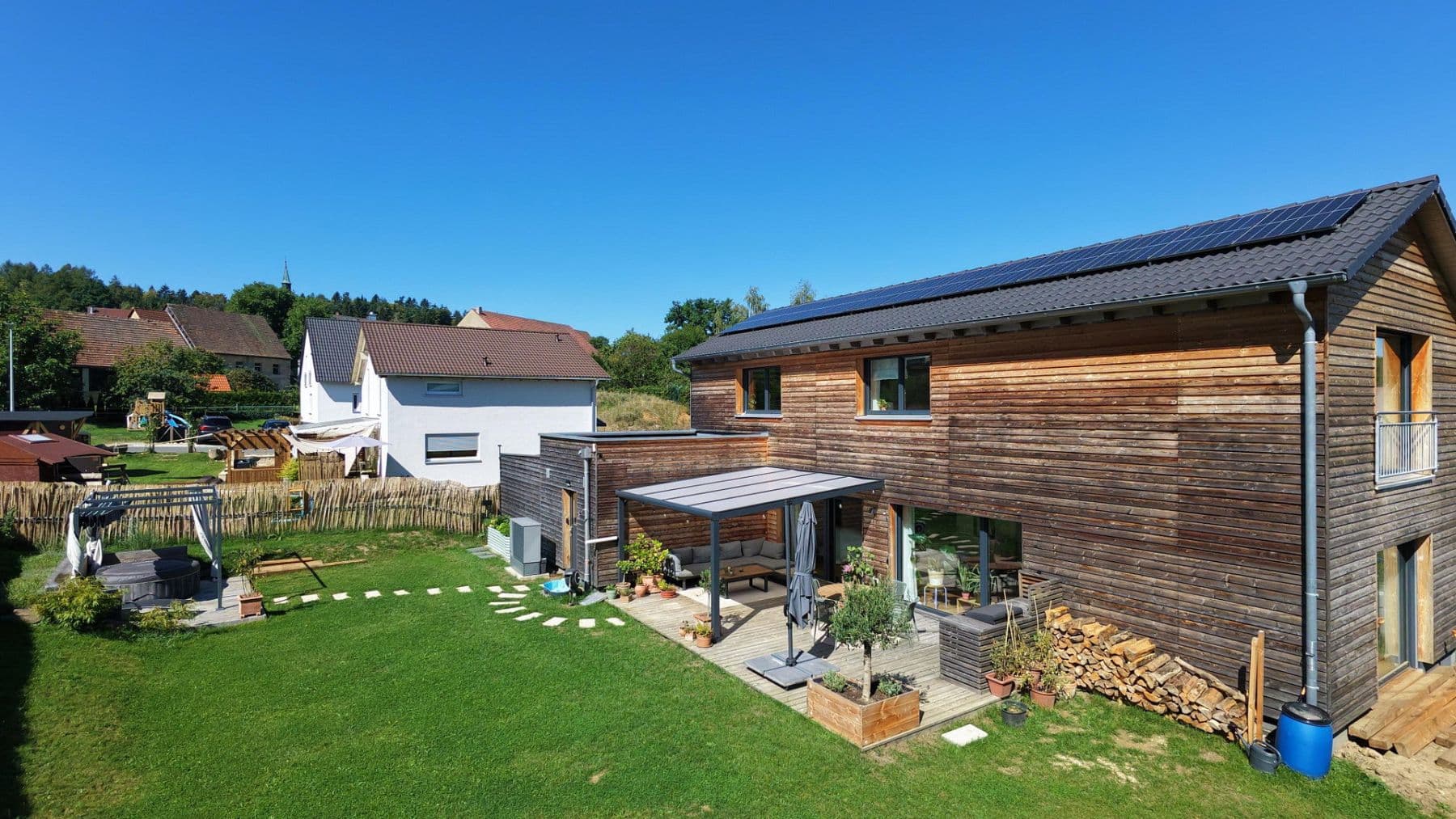 Prodej domu 135 m², pozemek 635 m², Obertrubach, Bavorsko Prodej domu 135 m², pozemek 635 m², Obertrubach, Bavorsko