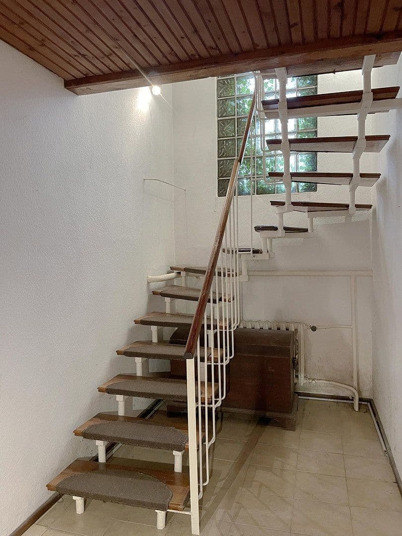 Prodej domu 152 m², pozemek 617 m², Dessau-Ziebigk, Sasko-Anhaltsko Prodej domu 152 m², pozemek 617 m², Dessau-Ziebigk, Sasko-Anhaltsko