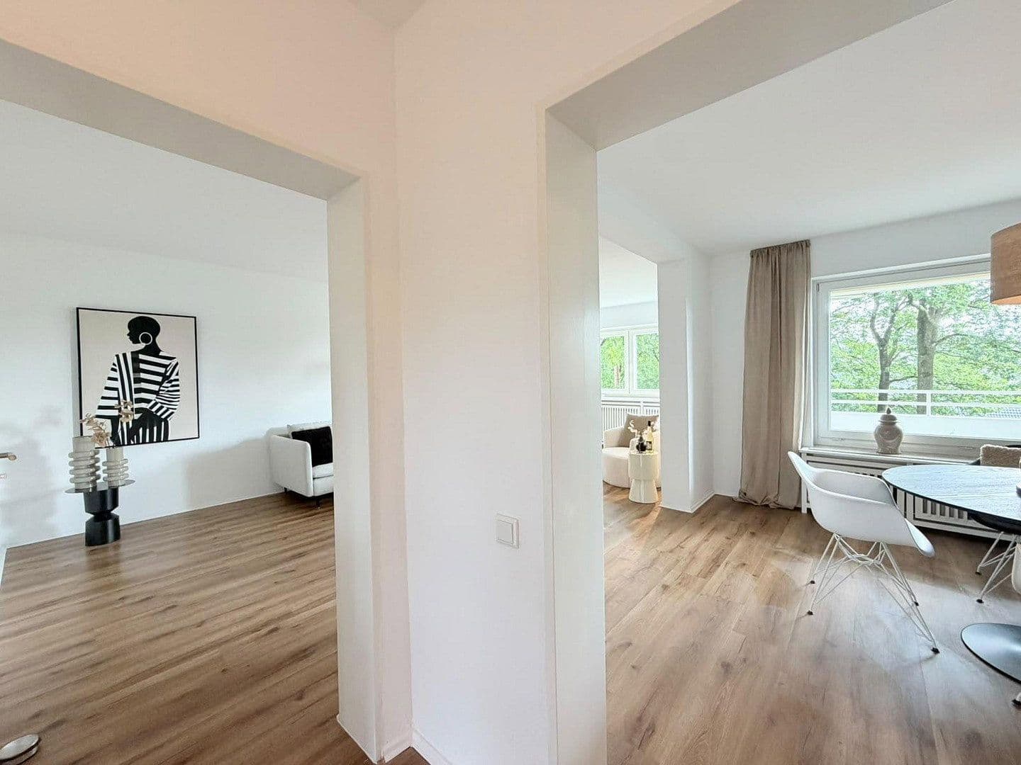 Prodej bytu 4+1 102 m², Max-Planck-Str. 14, Bielefeld, Severní Porýní-Vestfálsko Prodej bytu 4+1 102 m², Max-Planck-Str. 14, Bielefeld, Severní Porýní-Vestfálsko