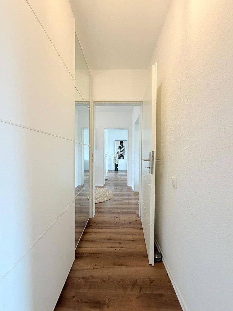 Prodej bytu 4+1 102 m², Max-Planck-Str. 14, Bielefeld, Severní Porýní-Vestfálsko Prodej bytu 4+1 102 m², Max-Planck-Str. 14, Bielefeld, Severní Porýní-Vestfálsko