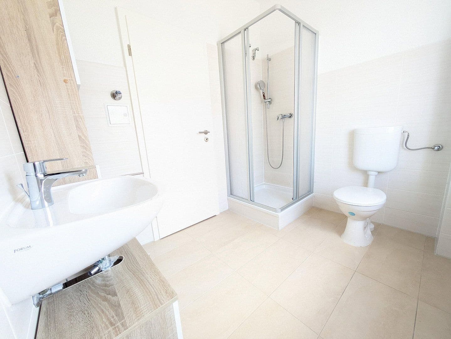 Pronájem bytu 2+1 42 m², Sagisdorfer Strasse 7, Halle, Sasko-Anhaltsko Pronájem bytu 2+1 42 m², Sagisdorfer Strasse 7, Halle, Sasko-Anhaltsko