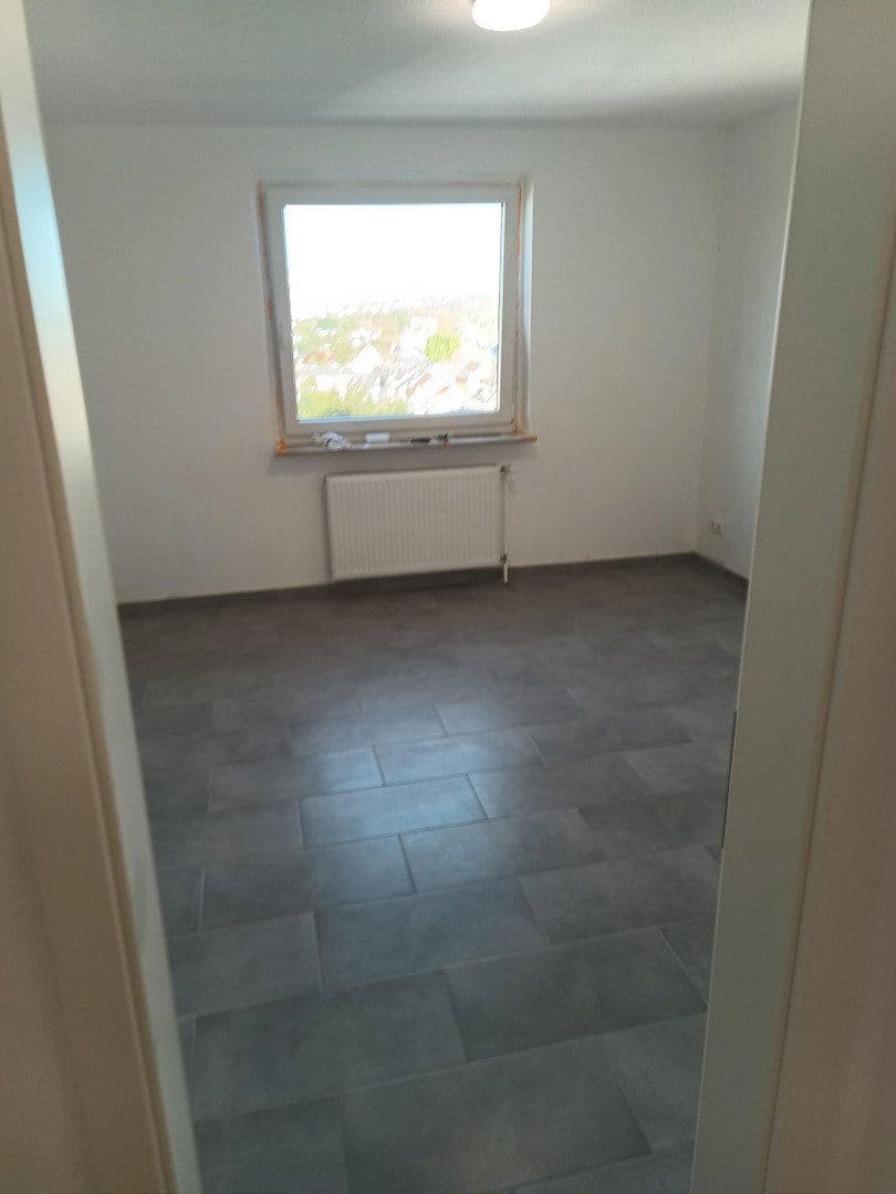 Pronájem bytu 3+kk 91 m², Im Mainfeld 23, Frankfurt, Hessen Pronájem bytu 3+kk 91 m², Im Mainfeld 23, Frankfurt, Hessen