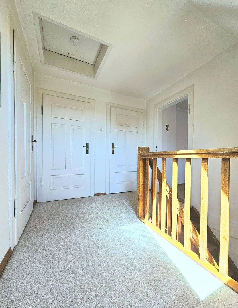 Prodej domu 130 m², pozemek 871 m², Straße der Neuen Zeit 15, Südharz, Sasko-Anhaltsko Prodej domu 130 m², pozemek 871 m², Straße der Neuen Zeit 15, Südharz, Sasko-Anhaltsko