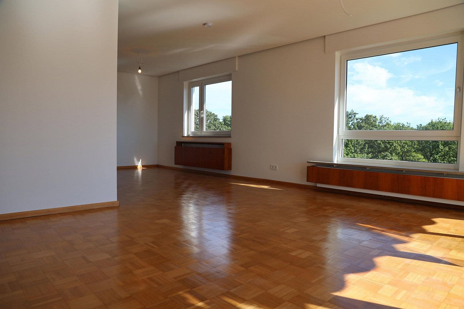 Pronájem bytu 2+kk 100 m², Taunusstraße 58, Böblingen, Bádensko-Württembersko Pronájem bytu 2+kk 100 m², Taunusstraße 58, Böblingen, Bádensko-Württembersko