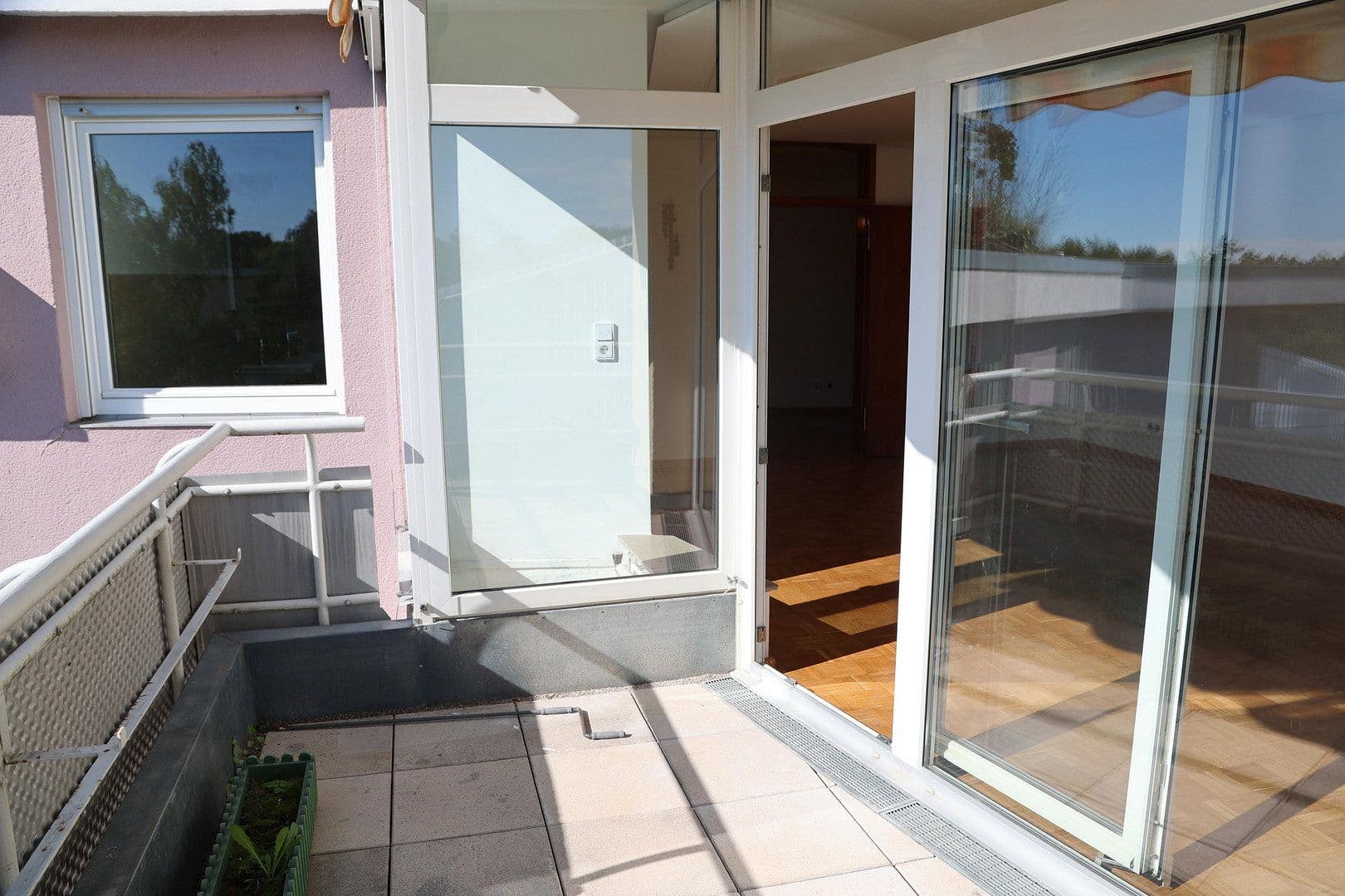 Pronájem bytu 2+kk 100 m², Taunusstraße 58, Böblingen, Bádensko-Württembersko Pronájem bytu 2+kk 100 m², Taunusstraße 58, Böblingen, Bádensko-Württembersko