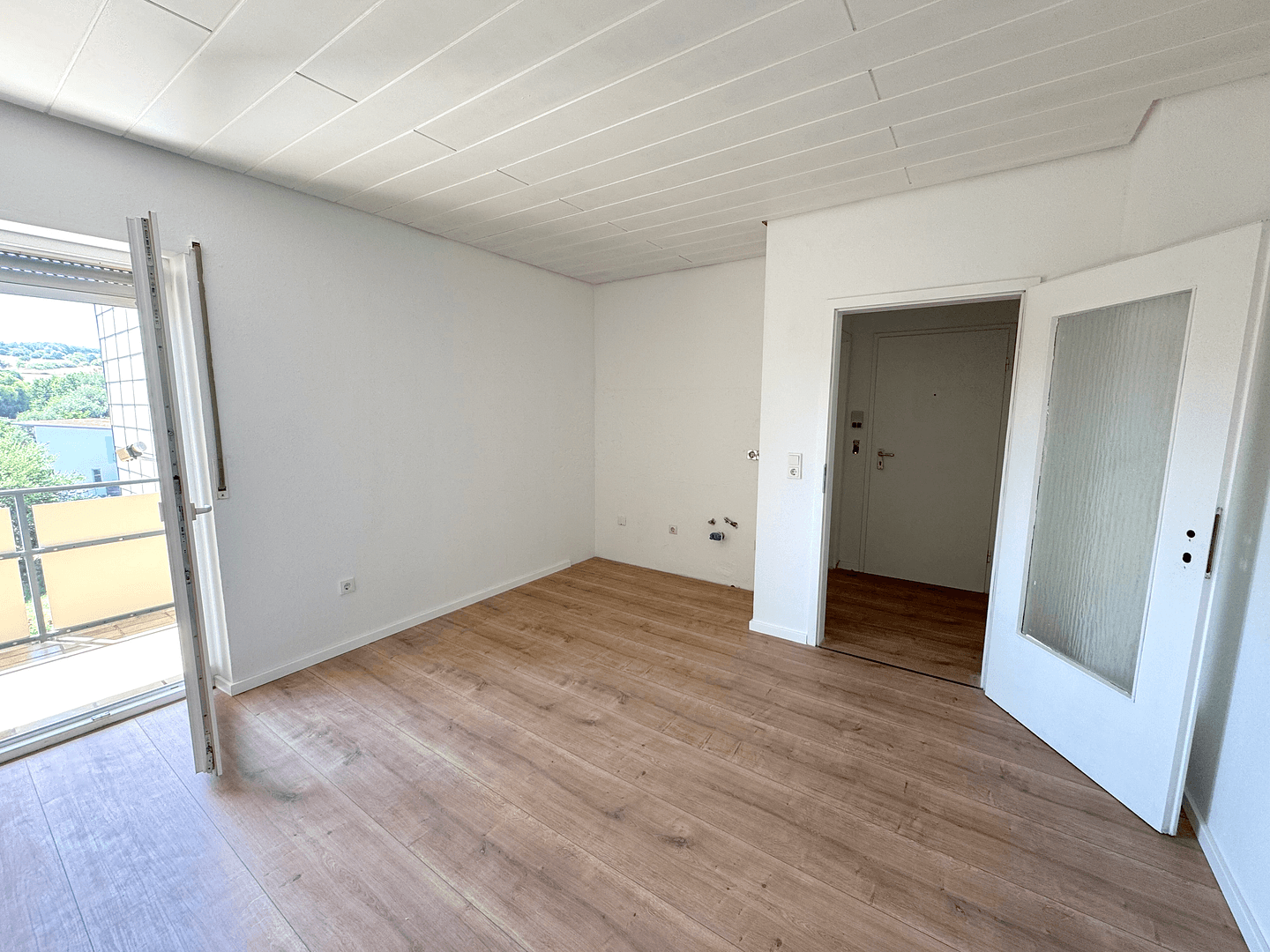 Prodej bytu 1+1 29 m², Kirchheimbolanden, Porýní-Falc Prodej bytu 1+1 29 m², Kirchheimbolanden, Porýní-Falc