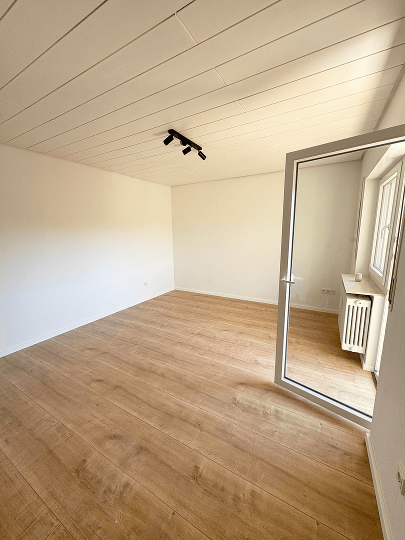 Prodej bytu 1+1 29 m², Kirchheimbolanden, Porýní-Falc Prodej bytu 1+1 29 m², Kirchheimbolanden, Porýní-Falc