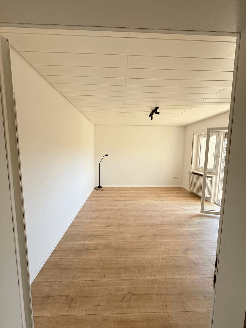 Prodej bytu 1+1 29 m², Kirchheimbolanden, Porýní-Falc Prodej bytu 1+1 29 m², Kirchheimbolanden, Porýní-Falc