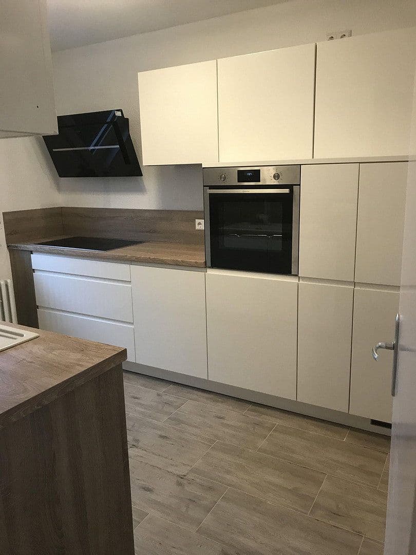 Prodej domu 686 m², pozemek 1.219 m², Postsr 1/3, Gottmadingen, Bádensko-Württembersko Prodej domu 686 m², pozemek 1.219 m², Postsr 1/3, Gottmadingen, Bádensko-Württembersko
