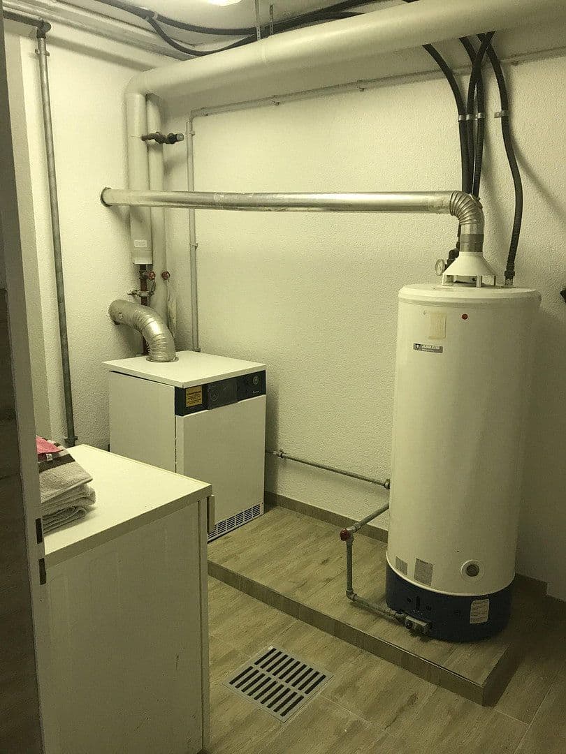 Prodej domu 686 m², pozemek 1.219 m², Postsr 1/3, Gottmadingen, Bádensko-Württembersko Prodej domu 686 m², pozemek 1.219 m², Postsr 1/3, Gottmadingen, Bádensko-Württembersko