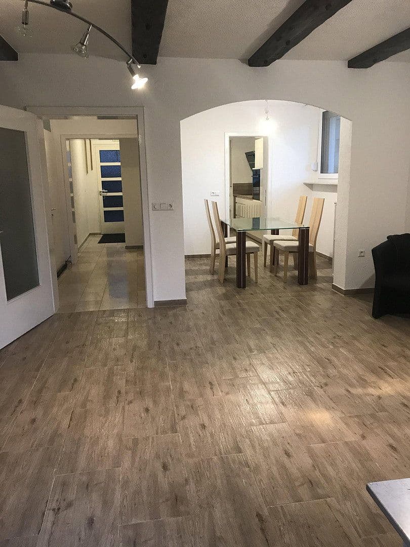 Prodej domu 686 m², pozemek 1.219 m², Postsr 1/3, Gottmadingen, Bádensko-Württembersko Prodej domu 686 m², pozemek 1.219 m², Postsr 1/3, Gottmadingen, Bádensko-Württembersko