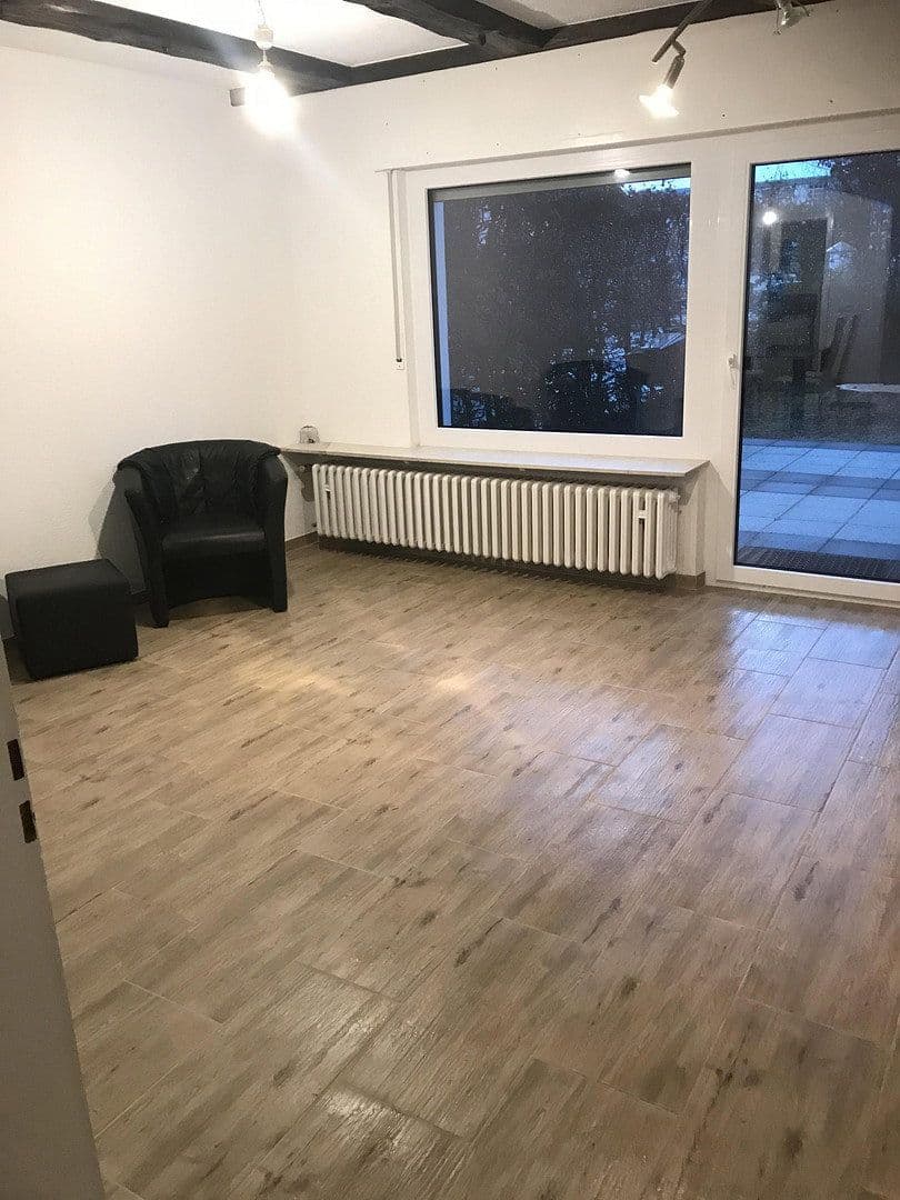 Prodej domu 686 m², pozemek 1.219 m², Postsr 1/3, Gottmadingen, Bádensko-Württembersko Prodej domu 686 m², pozemek 1.219 m², Postsr 1/3, Gottmadingen, Bádensko-Württembersko