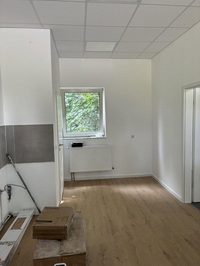 Pronájem nebytového prostoru 140 m², Raiffeisenstraße 14, Remscheid, Severní Porýní-Vestfálsko Pronájem nebytového prostoru 140 m², Raiffeisenstraße 14, Remscheid, Severní Porýní-Vestfálsko
