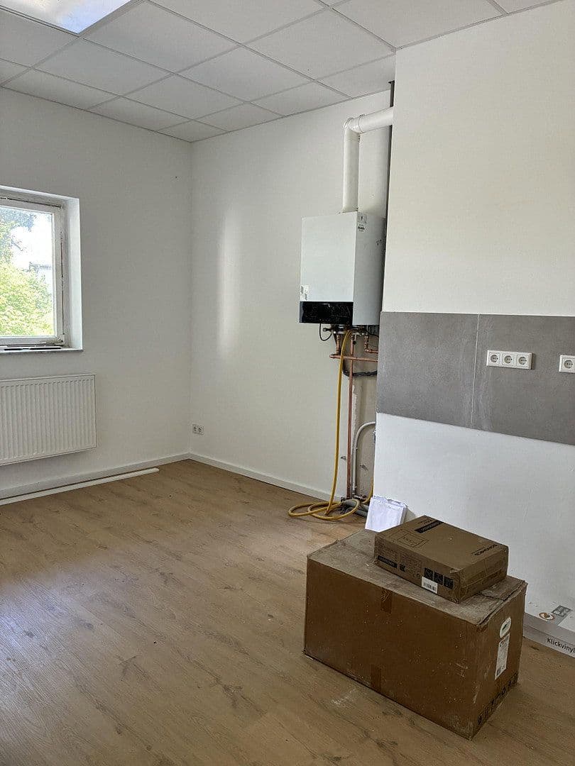 Pronájem nebytového prostoru 140 m², Raiffeisenstraße 14, Remscheid, Severní Porýní-Vestfálsko Pronájem nebytového prostoru 140 m², Raiffeisenstraße 14, Remscheid, Severní Porýní-Vestfálsko