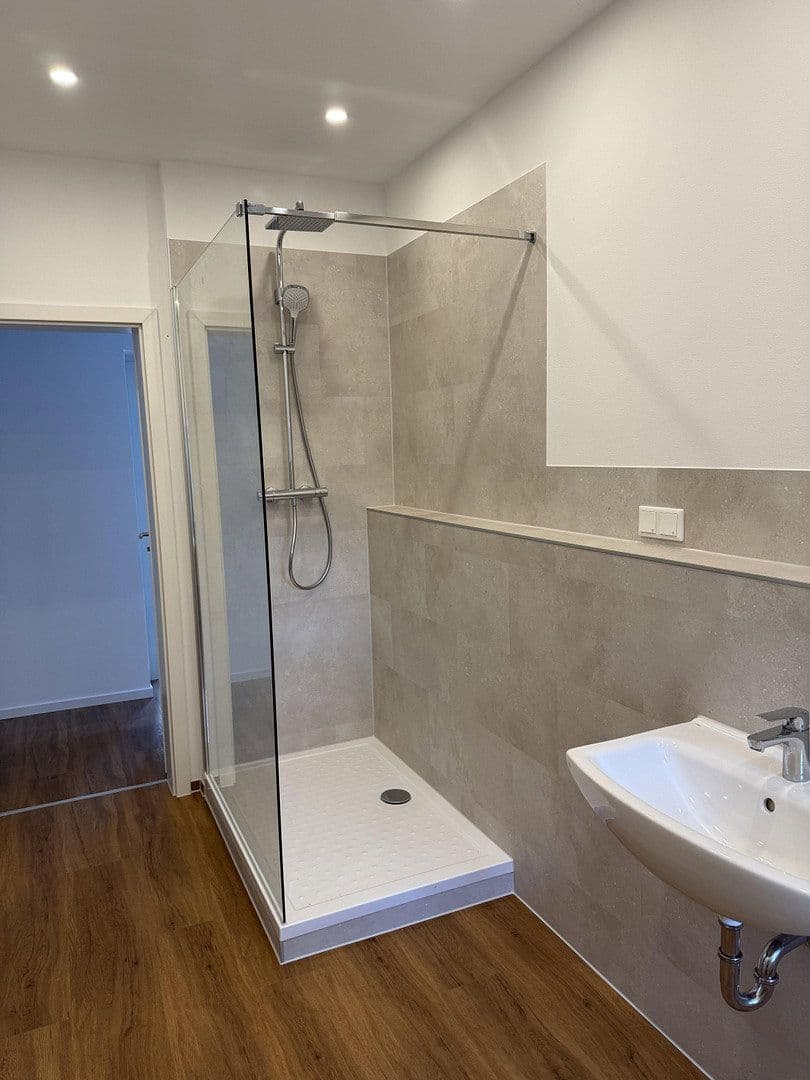 Prodej bytu 7+1 96 m², Hochtraße 1, Schalksmühle, Severní Porýní-Vestfálsko Prodej bytu 7+1 96 m², Hochtraße 1, Schalksmühle, Severní Porýní-Vestfálsko