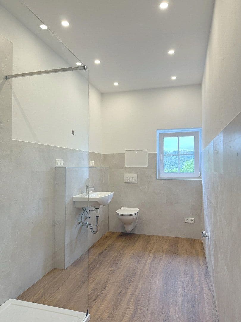 Prodej bytu 7+1 96 m², Hochtraße 1, Schalksmühle, Severní Porýní-Vestfálsko Prodej bytu 7+1 96 m², Hochtraße 1, Schalksmühle, Severní Porýní-Vestfálsko