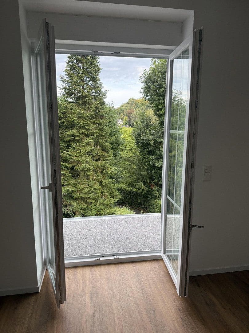 Prodej bytu 7+1 96 m², Hochtraße 1, Schalksmühle, Severní Porýní-Vestfálsko Prodej bytu 7+1 96 m², Hochtraße 1, Schalksmühle, Severní Porýní-Vestfálsko
