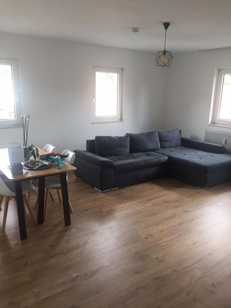 Pronájem bytu 4+1 103 m², Buderusstraße 29, Weilmünster, Hessen Pronájem bytu 4+1 103 m², Buderusstraße 29, Weilmünster, Hessen