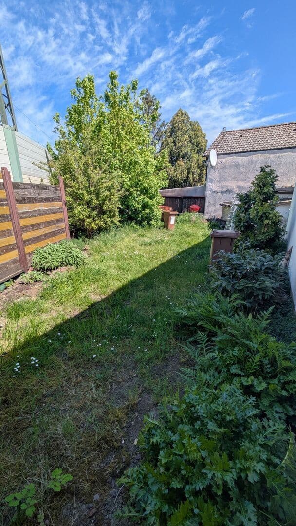 Prodej domu 160 m², pozemek 539 m², Ludwigshafen am Rhein, Porýní-Falc Prodej domu 160 m², pozemek 539 m², Ludwigshafen am Rhein, Porýní-Falc