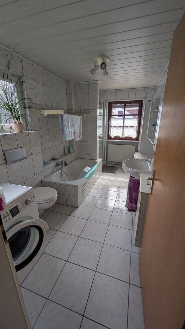 Prodej domu 160 m², pozemek 539 m², Ludwigshafen am Rhein, Porýní-Falc Prodej domu 160 m², pozemek 539 m², Ludwigshafen am Rhein, Porýní-Falc