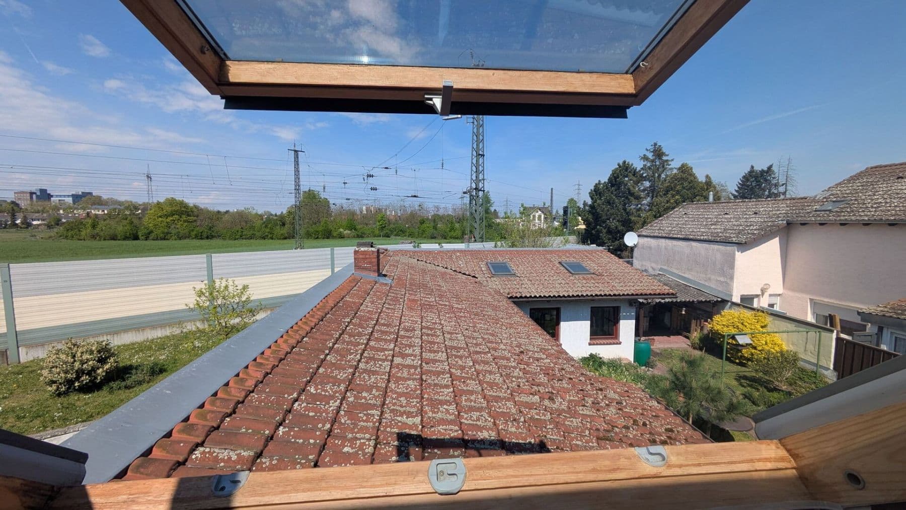 Prodej domu 160 m², pozemek 539 m², Ludwigshafen am Rhein, Porýní-Falc Prodej domu 160 m², pozemek 539 m², Ludwigshafen am Rhein, Porýní-Falc
