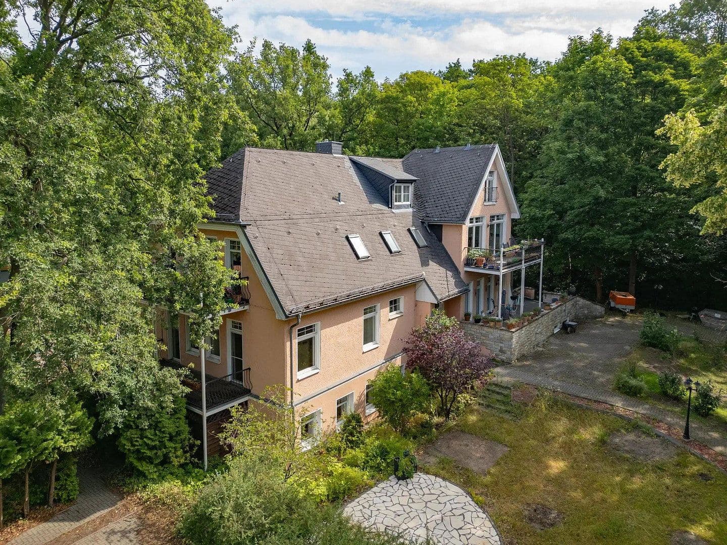 Prodej bytu 4+1 151 m², Ekhof str. 27, Berlin-Köpenick, Berlín Prodej bytu 4+1 151 m², Ekhof str. 27, Berlin-Köpenick, Berlín